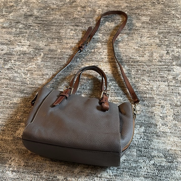 Dooney & Burke Elegant Leather Handbag - gray/brown - small crossbody - Picture 8 of 11